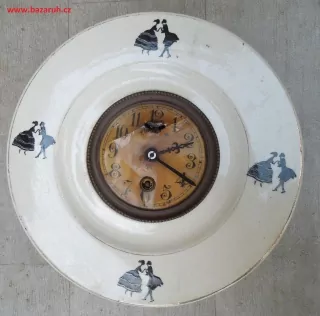HODINY PORCELÁNOVÉ KUCHYŇSKÉ MOTIV ROKOKO
