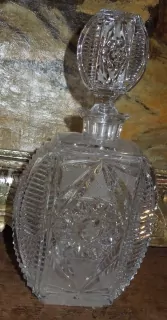 BROUŠENÁ KARAFA 