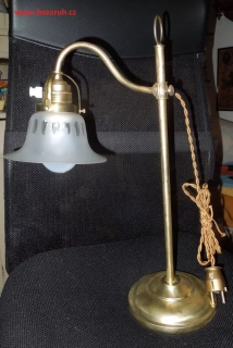 STAROŽITNÁ STOLNÍ LAMPA LAMPIČKA