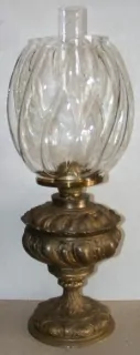 STAROŽITNÁ PETROLEJOVÁ LAMPA , PETROLEJKA