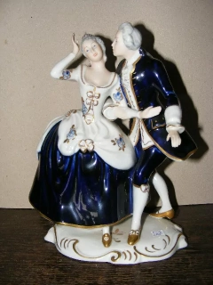 SOCHA DÁMA S KAVALÍREM ROYAL DUX