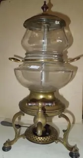 SAMOVAR NEBOLI ČAJOVAR NA DEKORACI